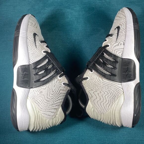 Size 6M/7.5Women - Nike KD14 Oreo shoes - Picture 4 of 7